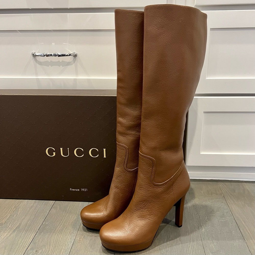 GUCCI Knee High Boots